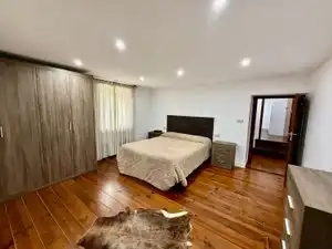 Habitación de Casa o chalet en venta en Arteixo con Calefacción, Parquet y Trastero