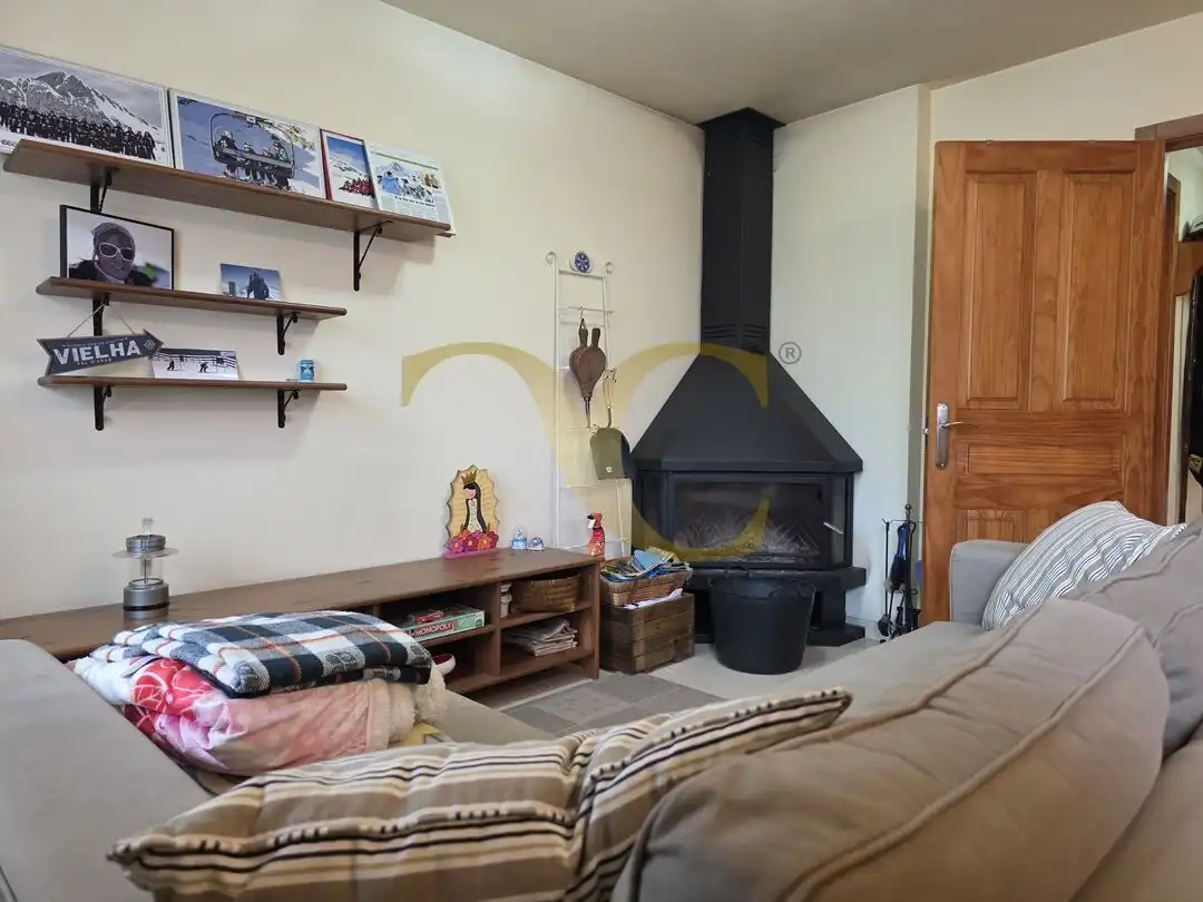 Living room of Duplexes for sale in Puebla de Lillo  with Heating, Storage room and Furnished
