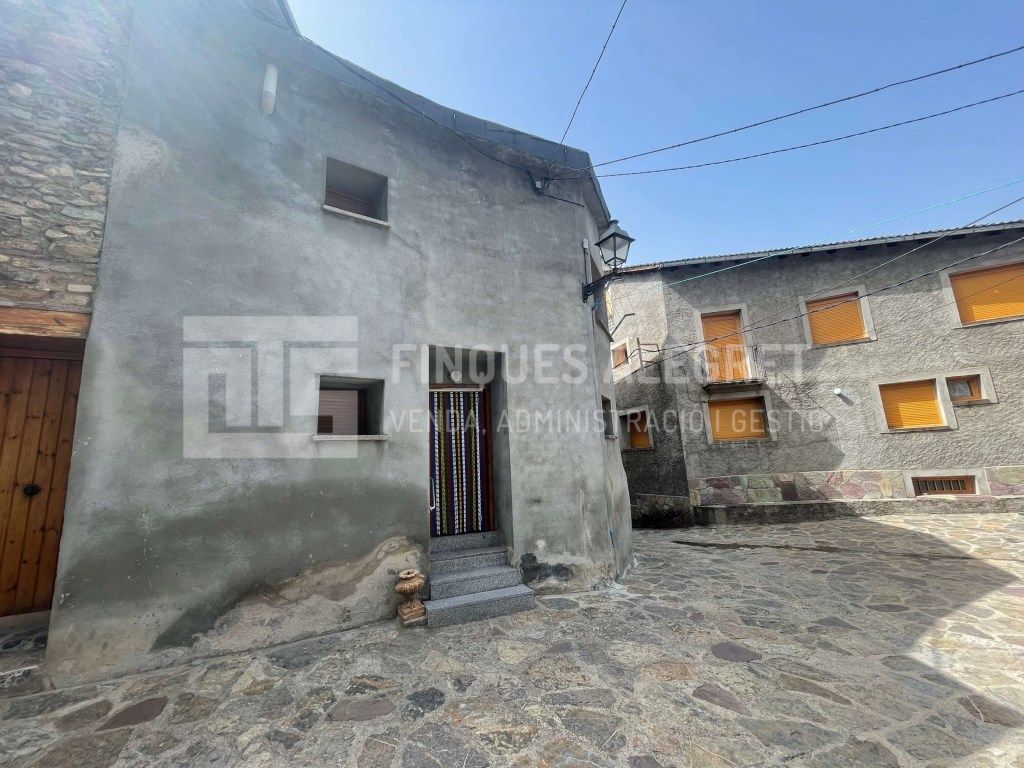 Exterior view of House or chalet for sale in La Torre de Cabdella