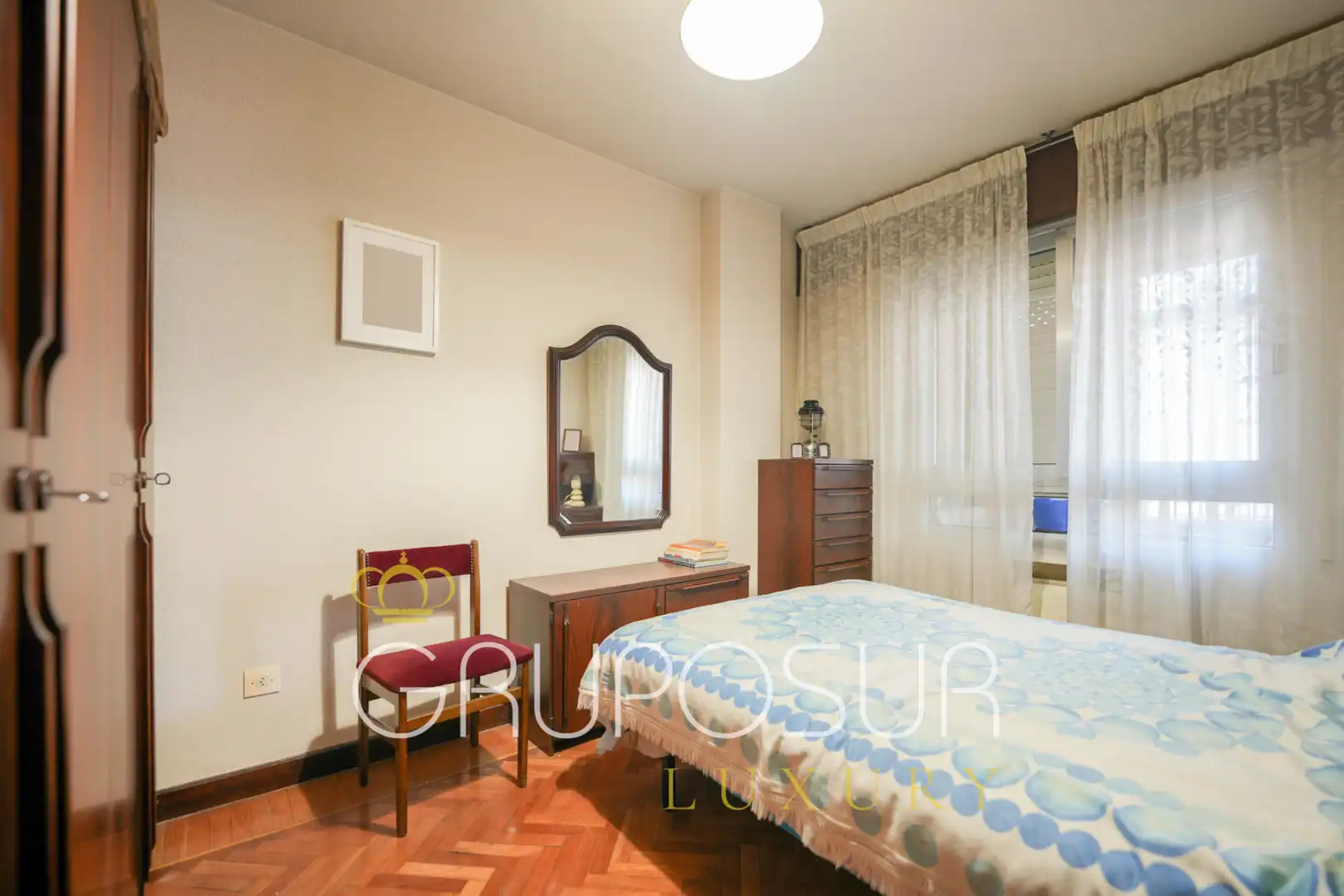Habitación de Piso en venta en Valladolid con Calefacción, Parquet y Terraza