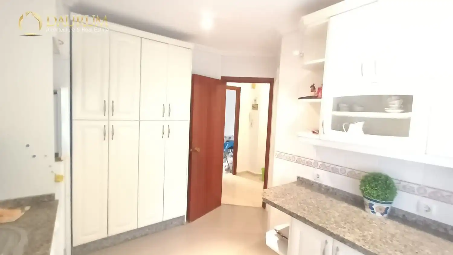 Cocina de Piso en venta en Sevilla con Terraza