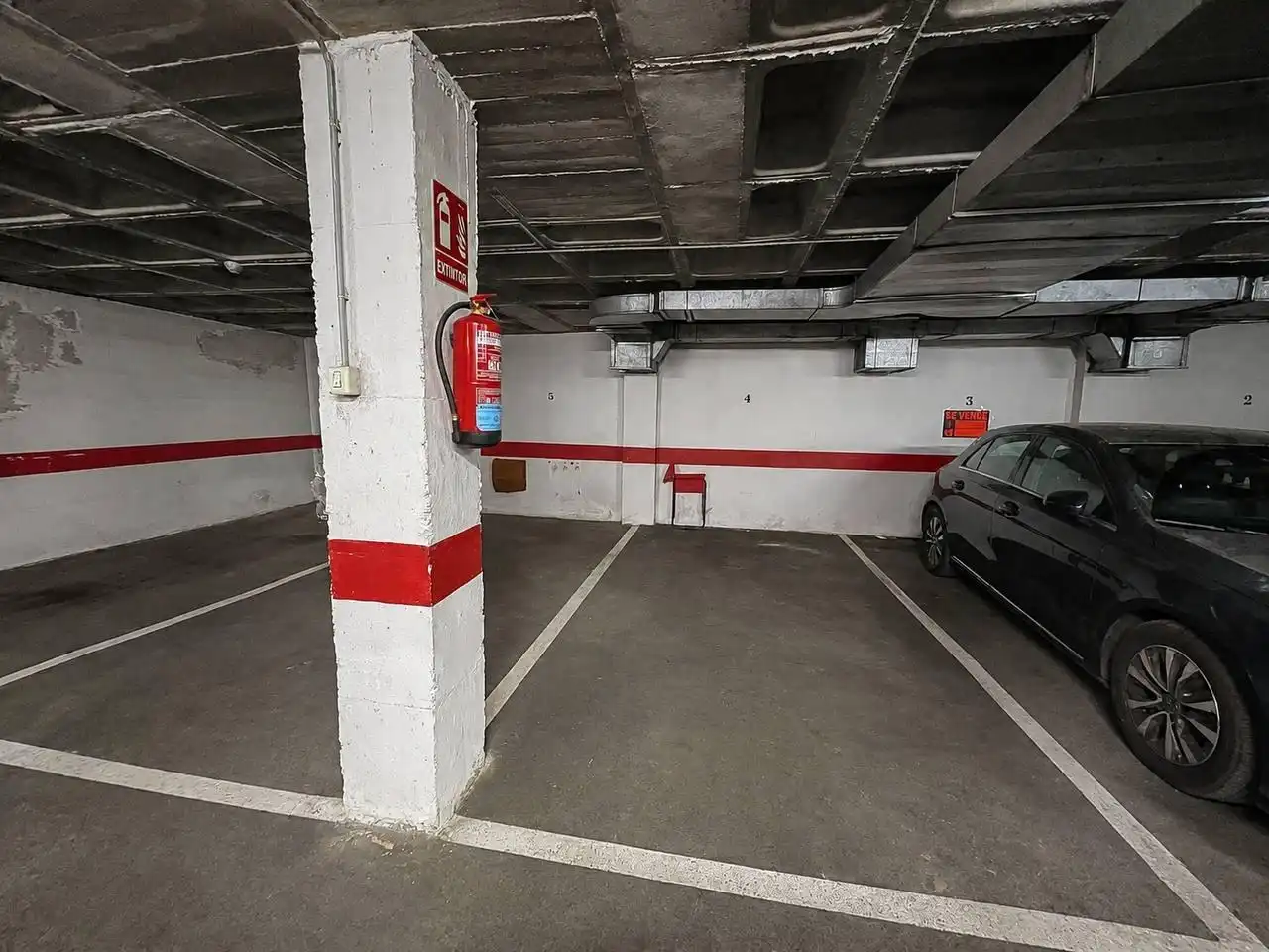 Parking de Apartamento en venta en Alicante / Alacant con Aire acondicionado, Calefacción y Trastero