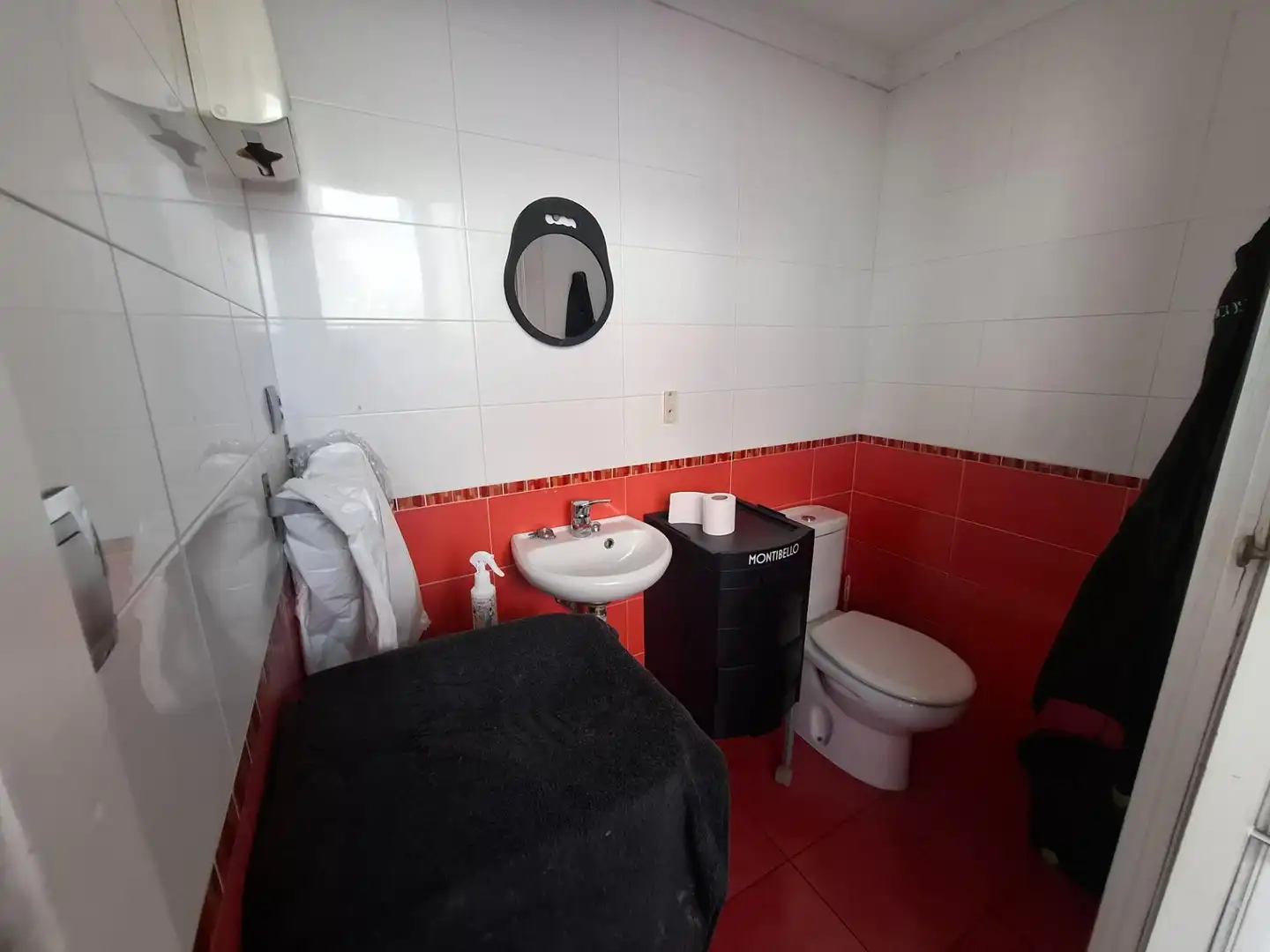 Bany de Local en venda en Bárcena de Cicero