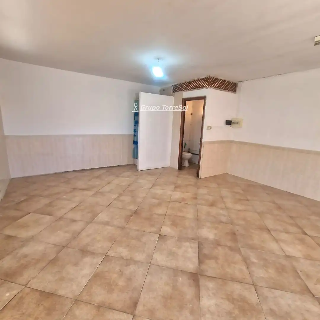 Local comercial en alquiler en Alt de Sant Pere, imagen 14