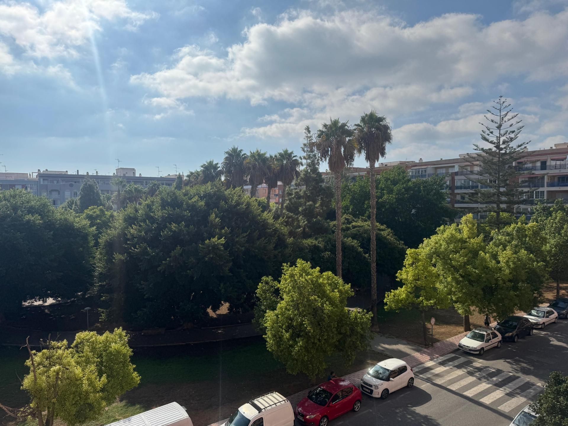 Vista exterior de Apartament en venda en Torrevieja amb Terrassa i Balcó