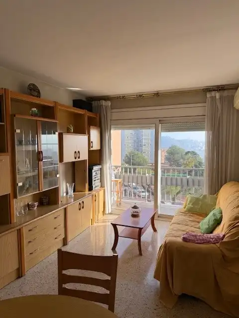 Sala de estar de Piso en venta en Barcelona con Aire acondicionado y Balcón