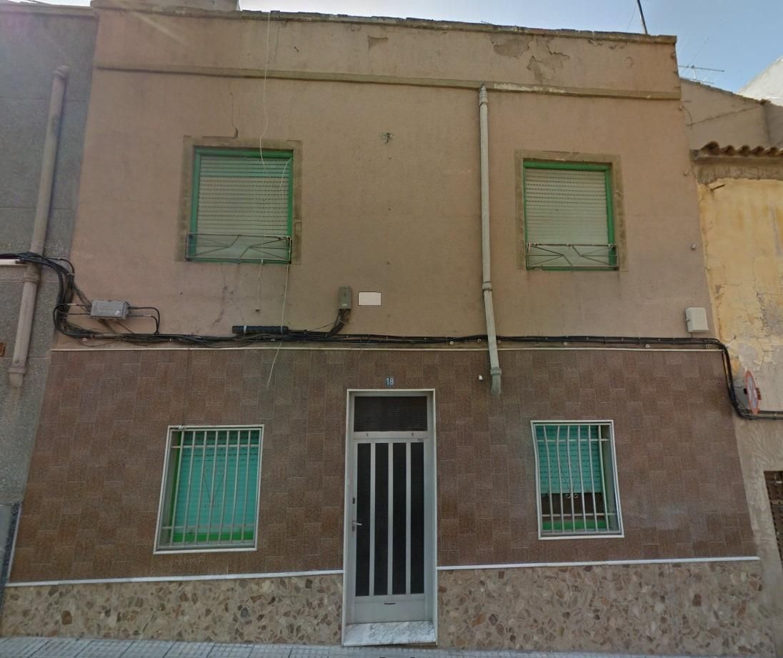 Vista exterior de Casa o xalet en venda en Villena amb Terrassa