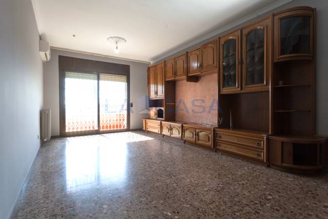 Piso en Venta en Avenida de la Primavera en La Florida