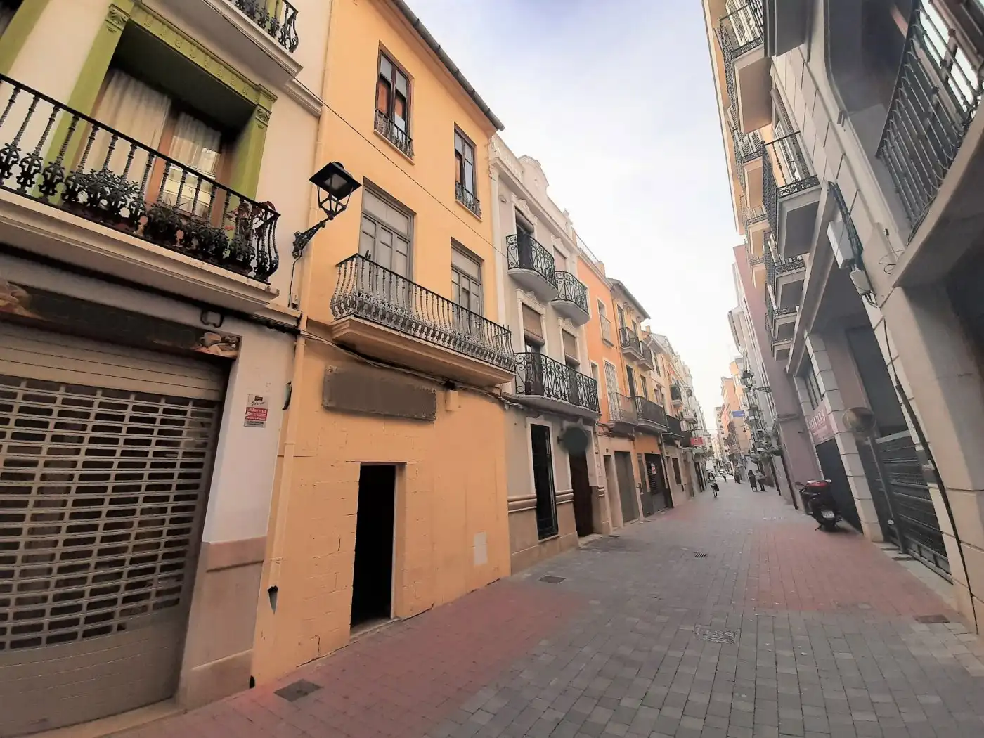 Lands and plots for sale in Casc Urbà, imagen 3