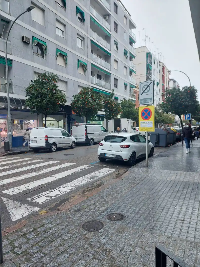 Parking of Commercial properties for rent in Córdoba  with Air Conditioner and Heating