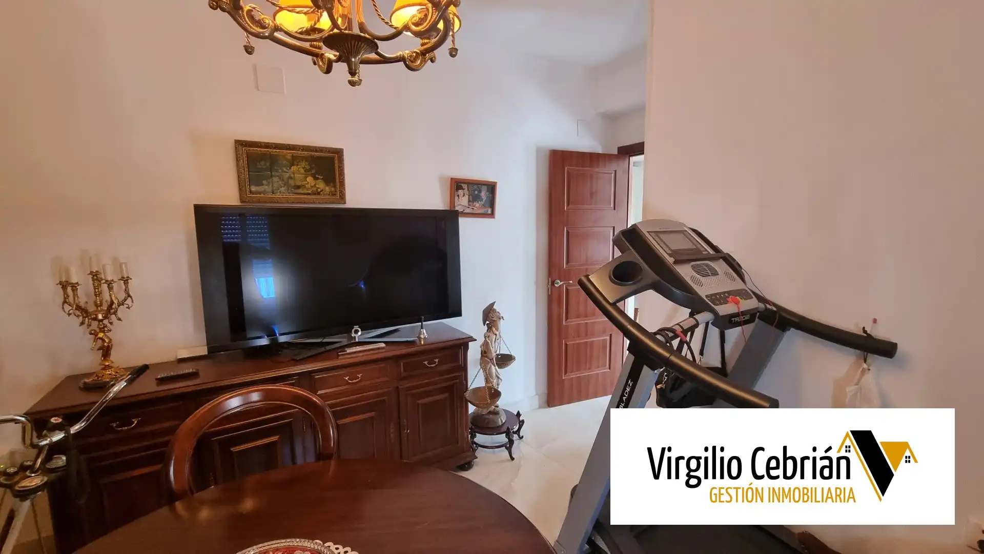 Sala d'estar de Pis en venda en Chipiona amb Traster