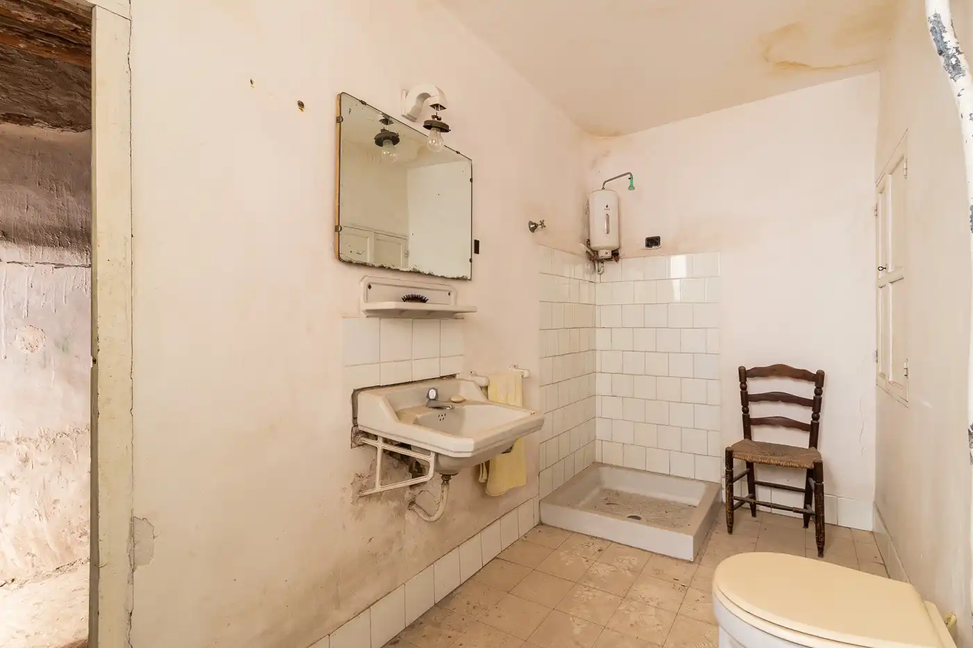 Bany de Casa o xalet en venda en Mula amb Terrassa i Internet