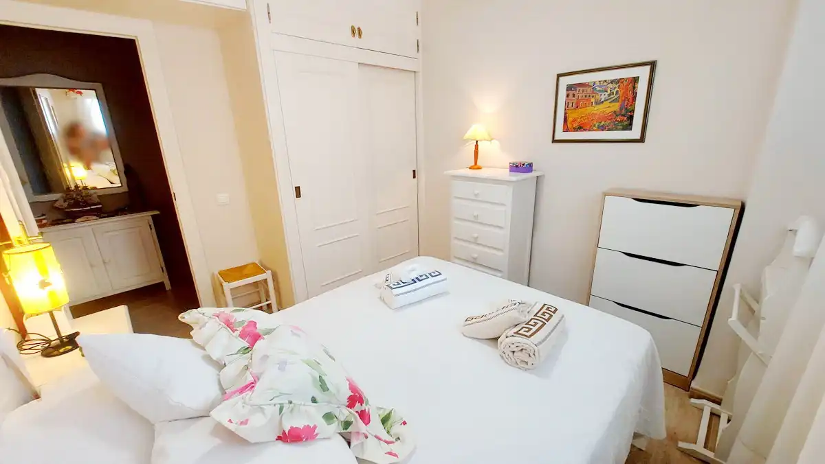 Habitación de Piso de alquiler en Almuñécar con Amueblado