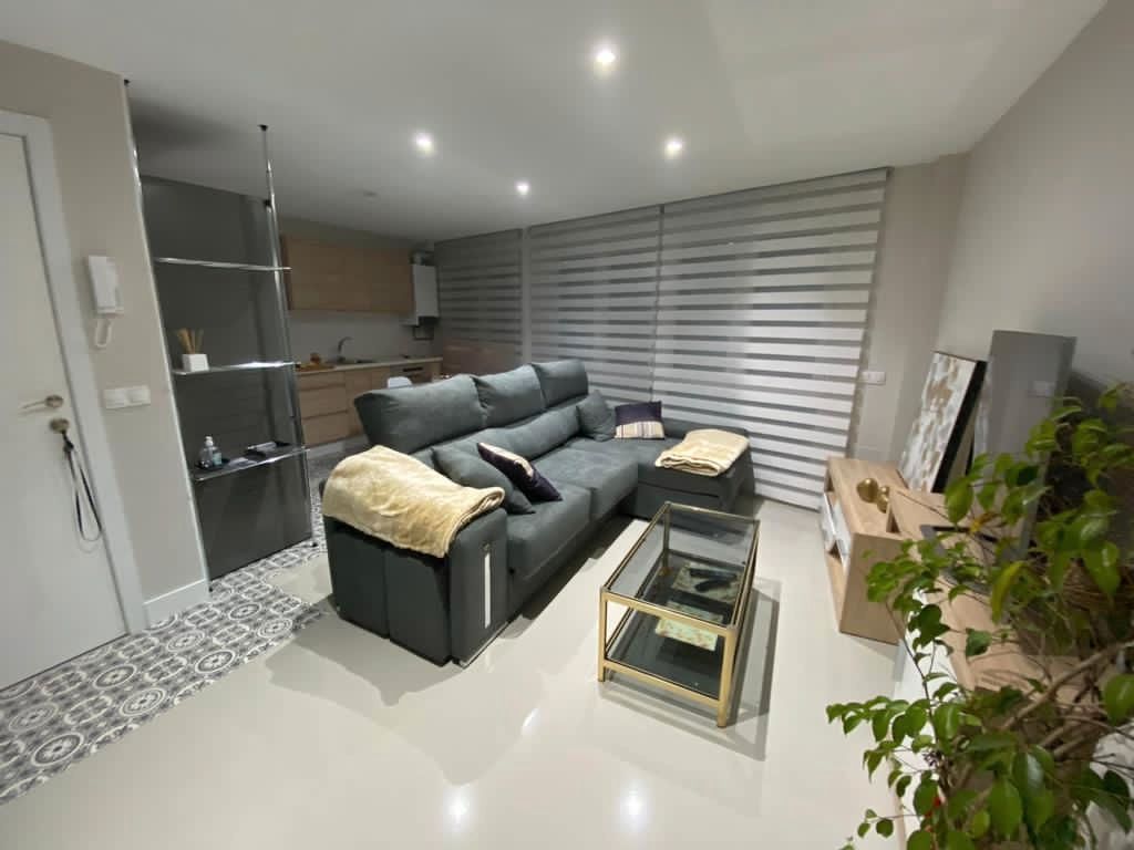 Sala d'estar de Apartament en venda en San Andrés del Rabanedo amb Calefacció, Forn i Rentadora