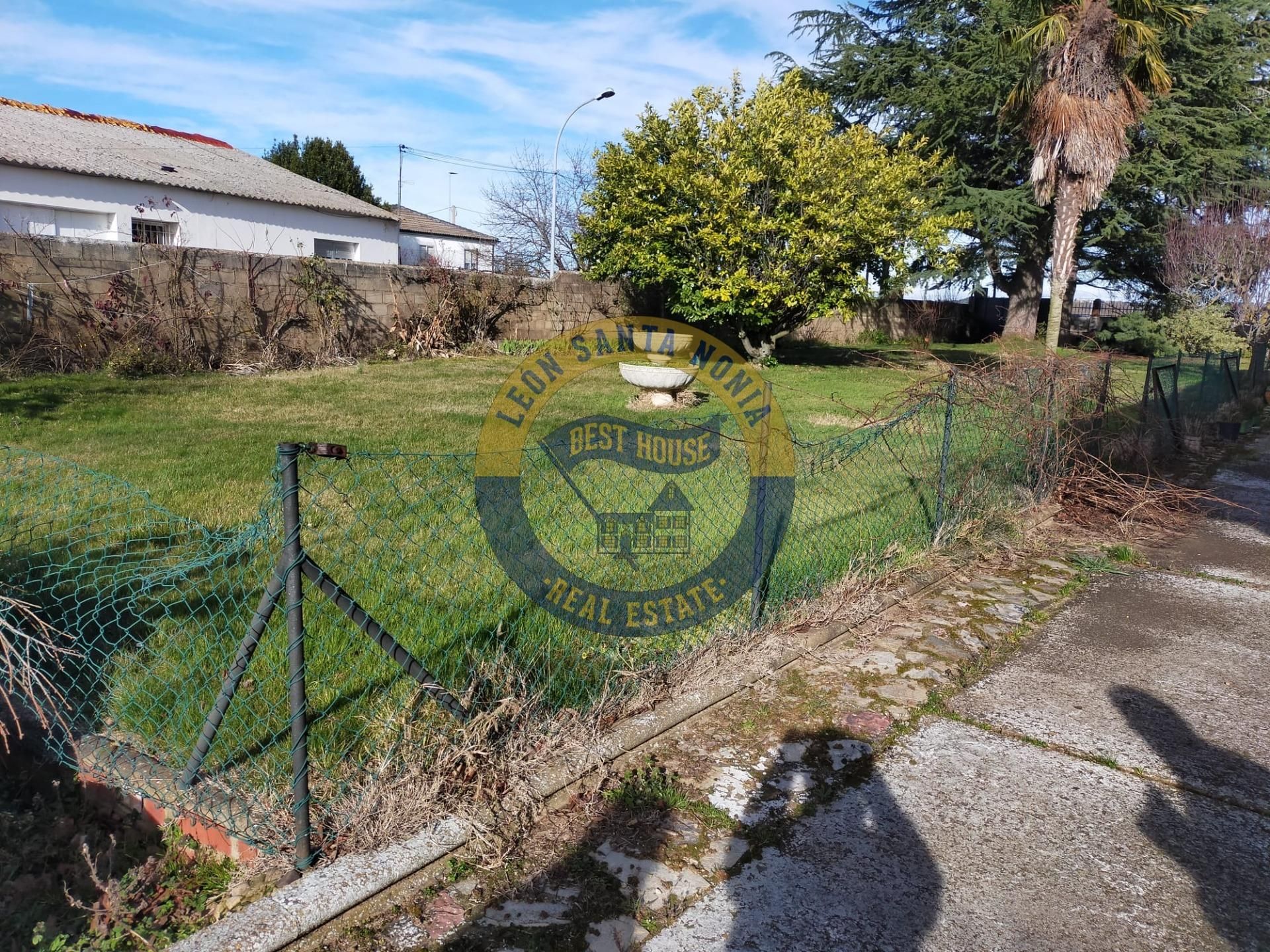 Industrial buildings for sale in León Capital   with Heating