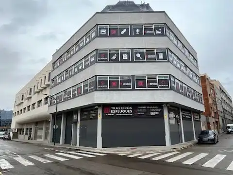 Exterior view of Storage room for rent in Esplugues de Llobregat  with Alarm