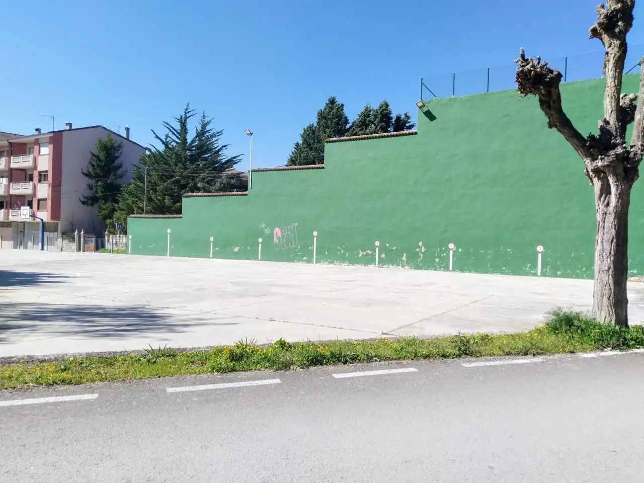 Parkplatz von Wohnung zum Verkauf in Merindad de Cuesta-Urria mit Heizung, Abstellraum und Möbliert