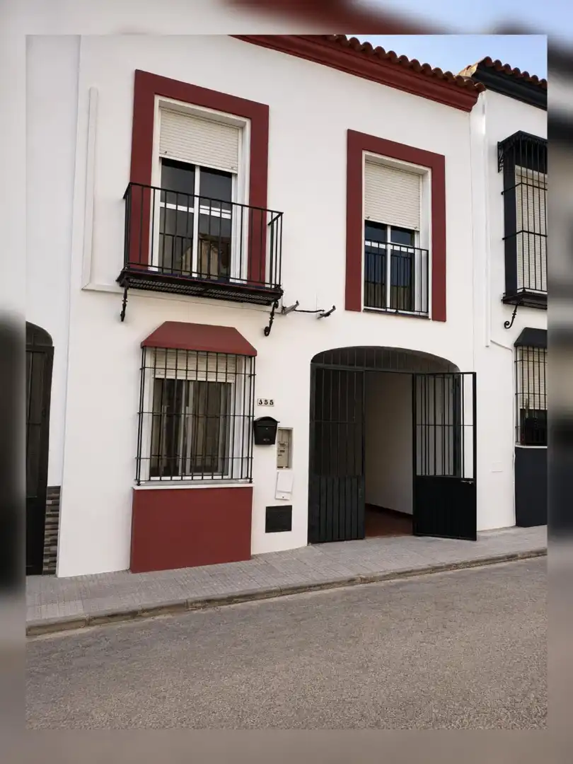 Adossat en venda a Calle Victoria Kent 155