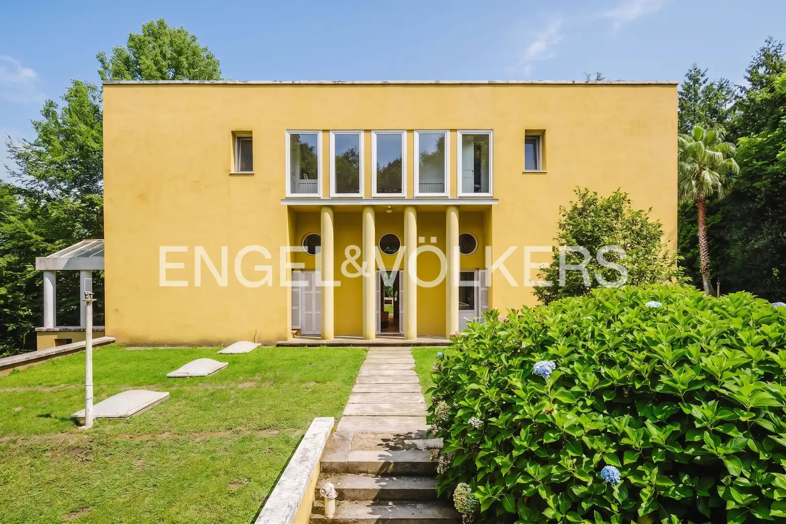 Exterior view of Houses for sale in Andoain  with Air Conditioner, Heating and Private garden