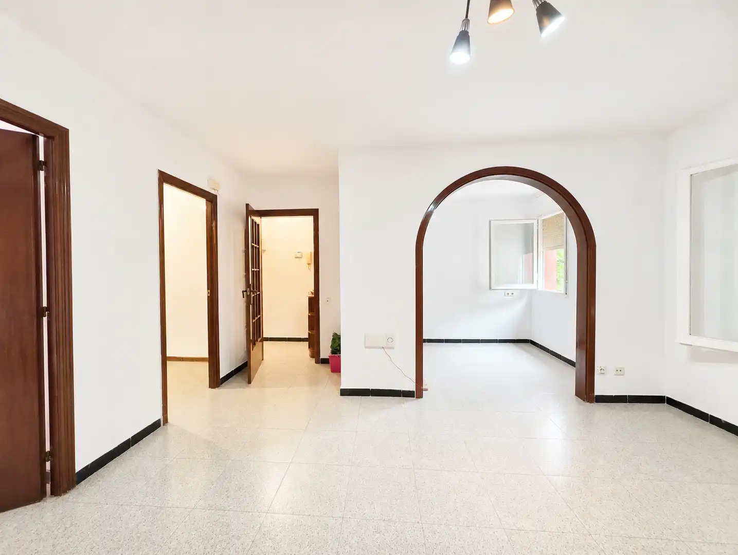 Flat for sale in Sabadell  with Oven and Alarm