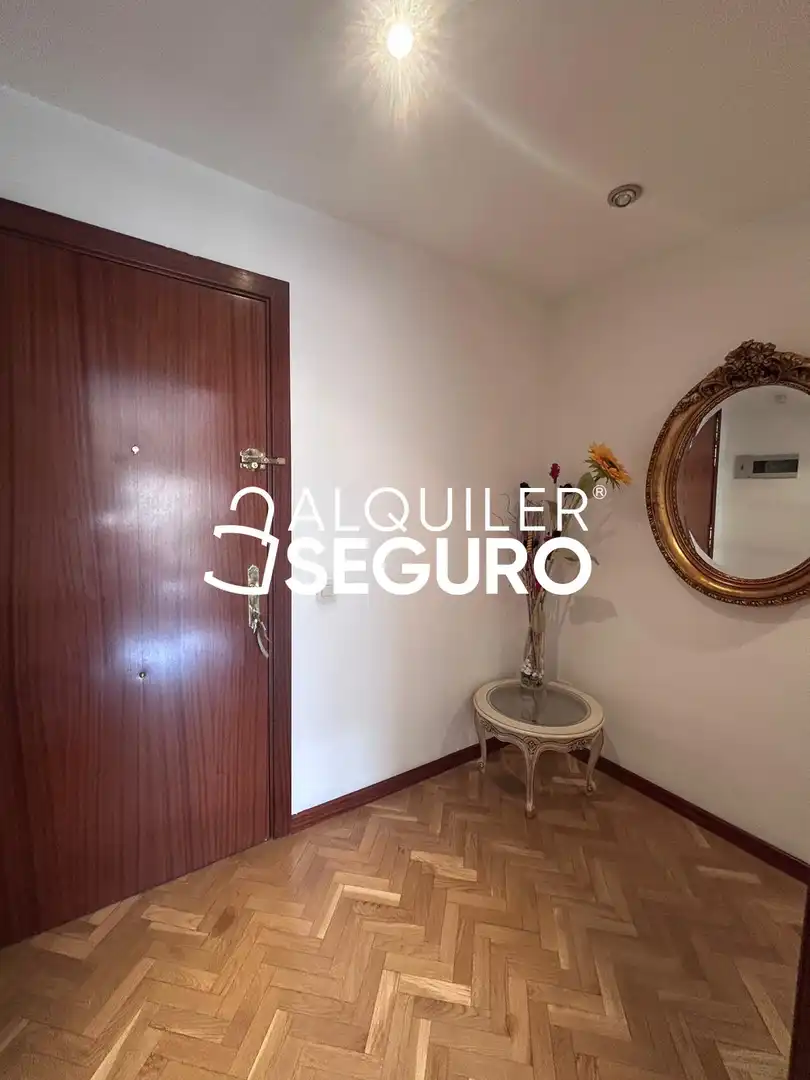 Piso de alquiler en Fernando Magallanes, Saucar - Zarzuela