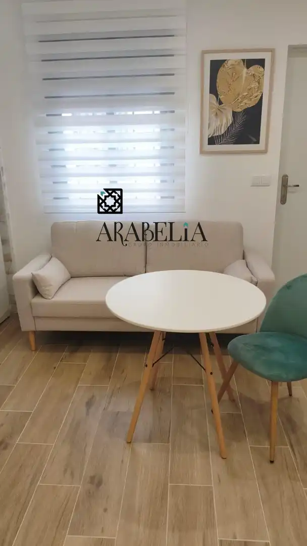 Living room of Study for sale in Córdoba  with Air Conditioner