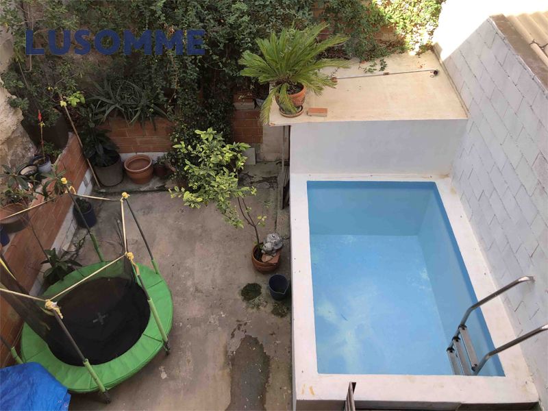 Swimming pool of Single-family semi-detached for sale in Chiva  with Terrace, Swimming Pool and Balcony