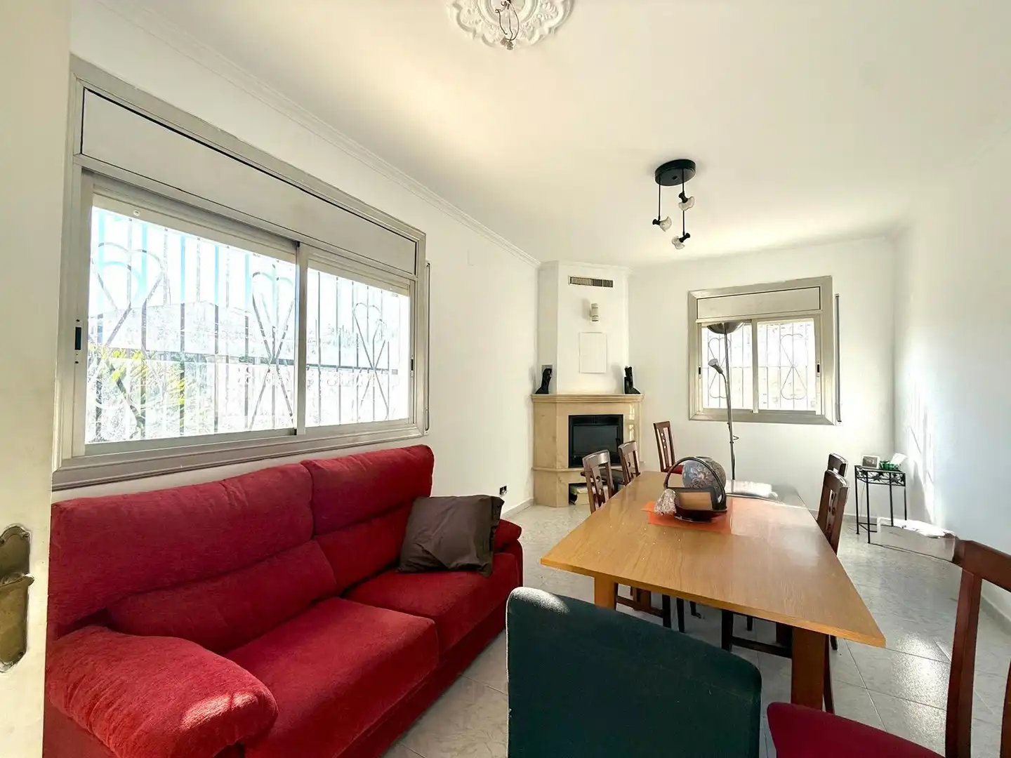Living room of Houses for sale in Cubelles  with Private garden, Terrace and Storage room