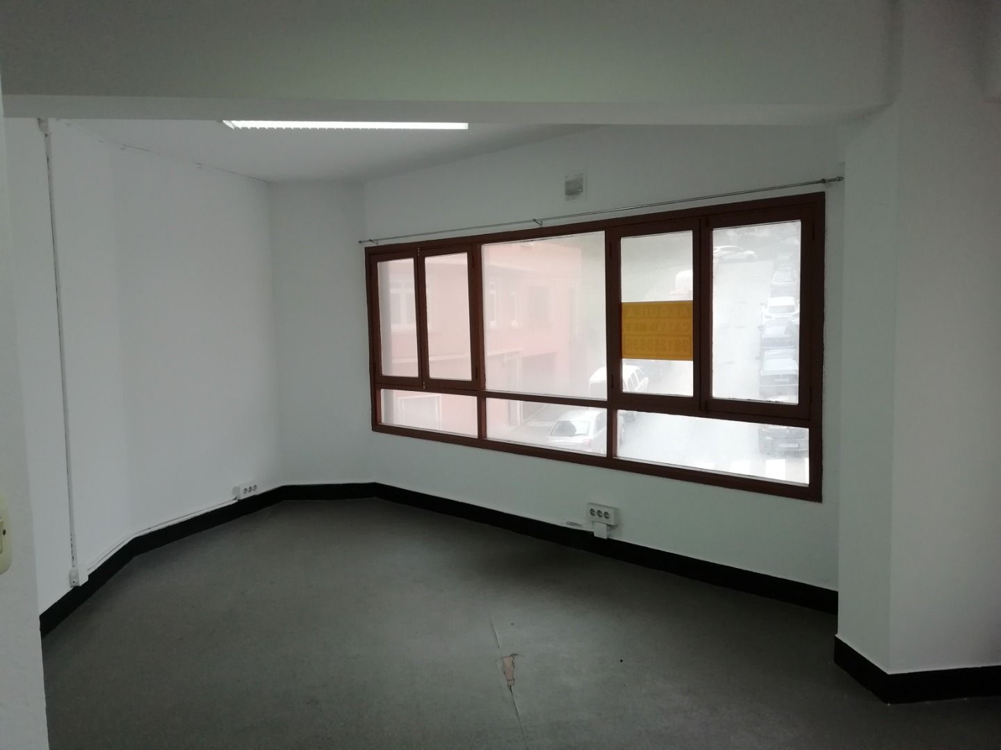 Oficina de lloguer en A Coruña Capital 