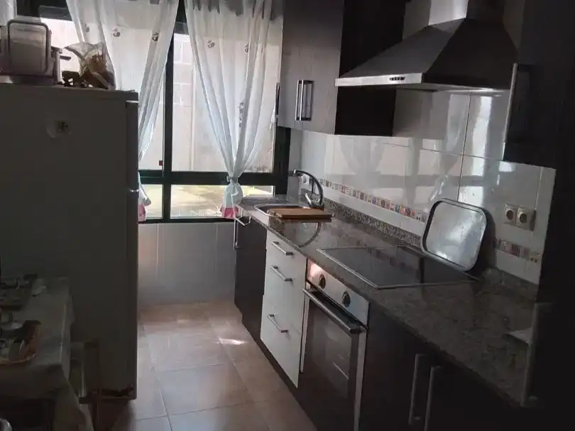Cocina de Piso en venta en Monterroso con Parquet, Trastero y Amueblado
