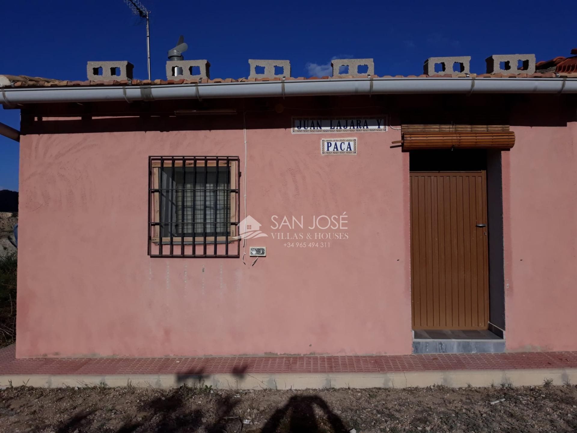 Country house for sale in Abanilla