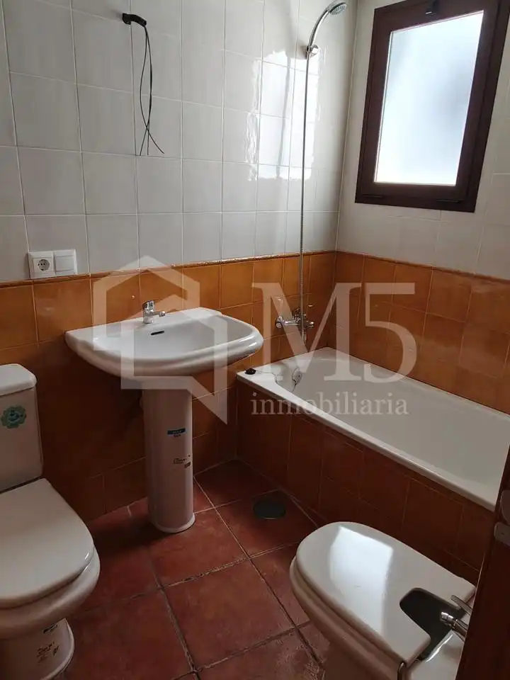 Bany de Pis en venda en Alcaucín