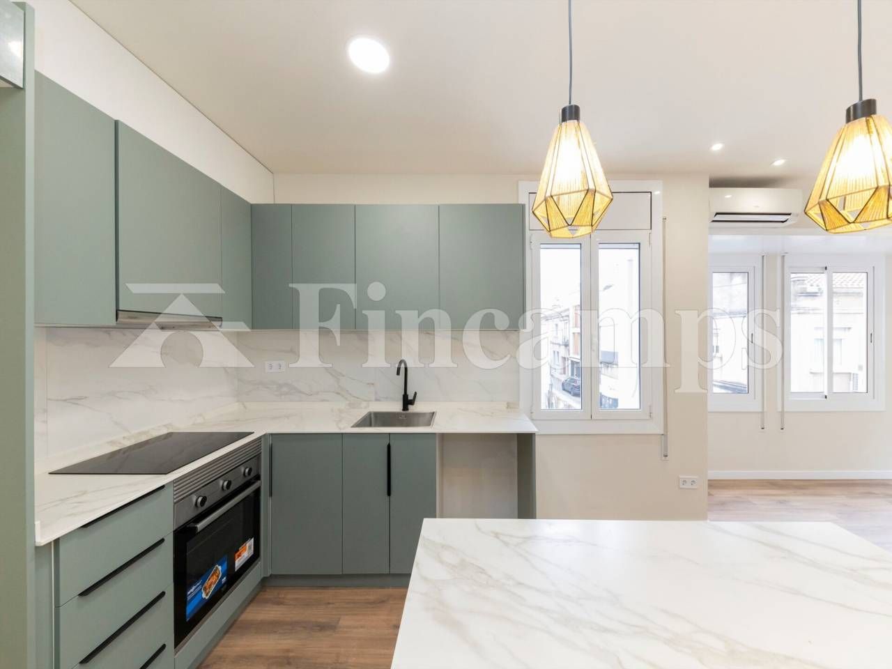 Cuina de Dúplex en venda en Sabadell amb Parquet i Terrassa