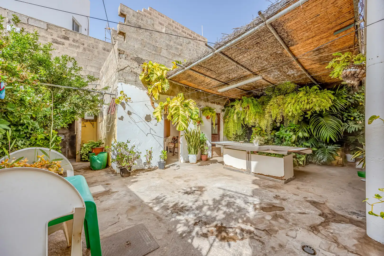 Terrassa de Casa o xalet en venda en Sardina