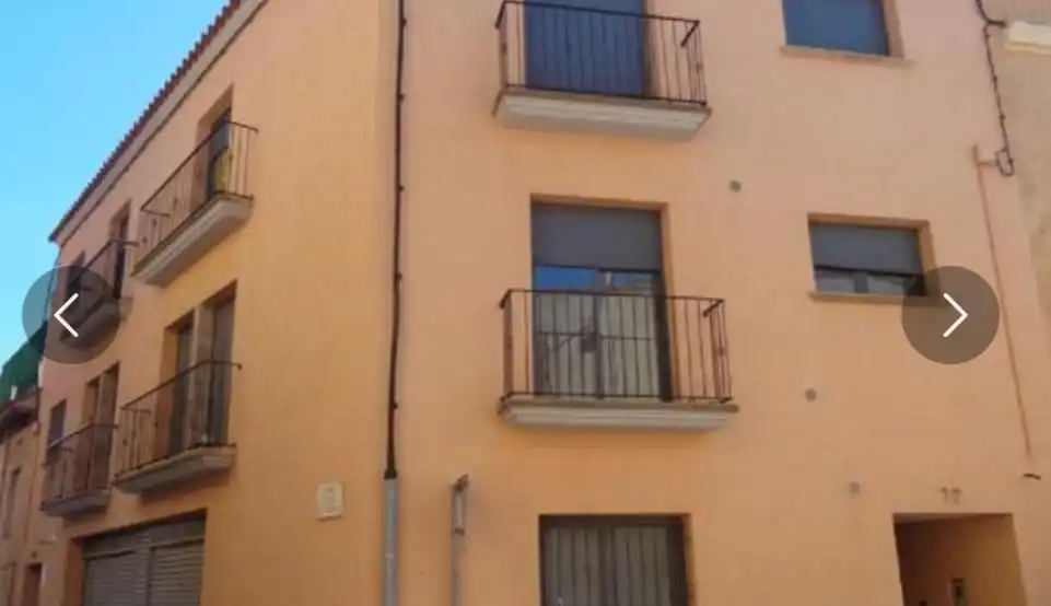 Maison mitoyenne à vendre à Carrer de Santa Llúcia 72