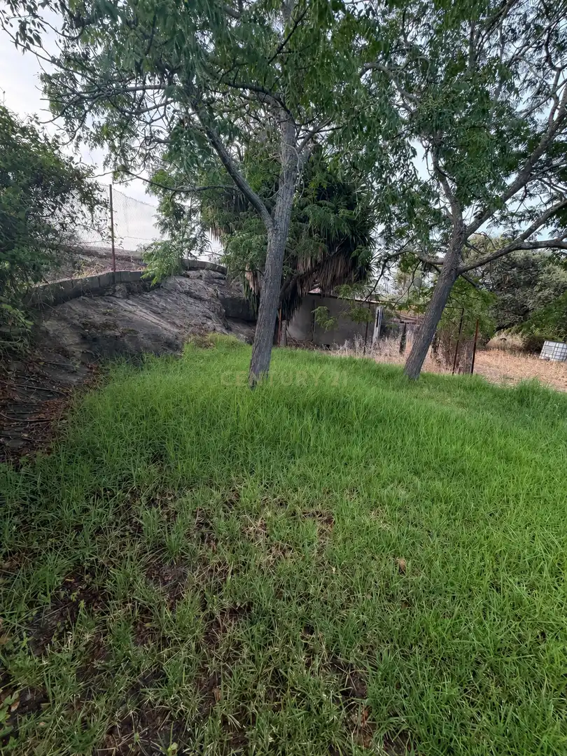 Casa o xalet en venda en Trujillo amb Aire condicionat, Jardí privat i Traster