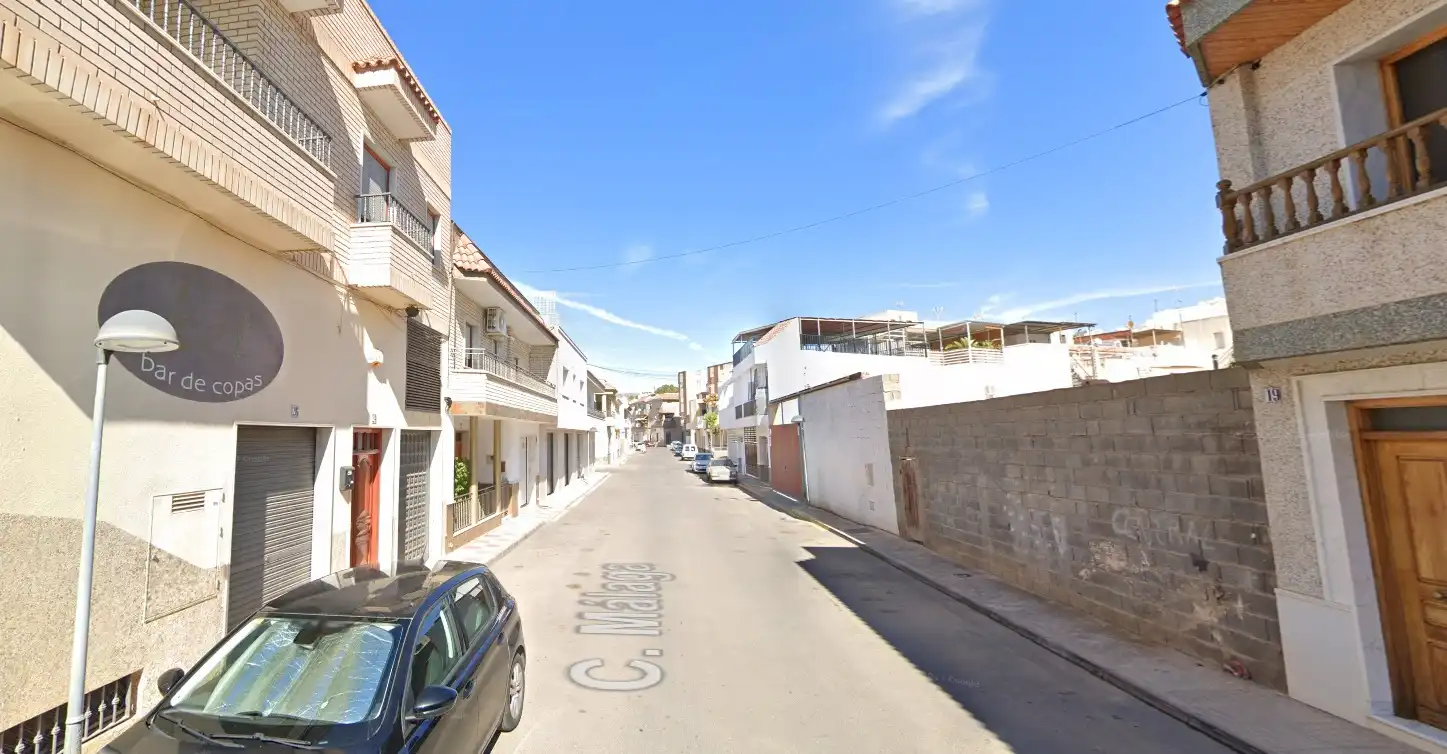 Terreno residencial en venta en Calle Málaga
