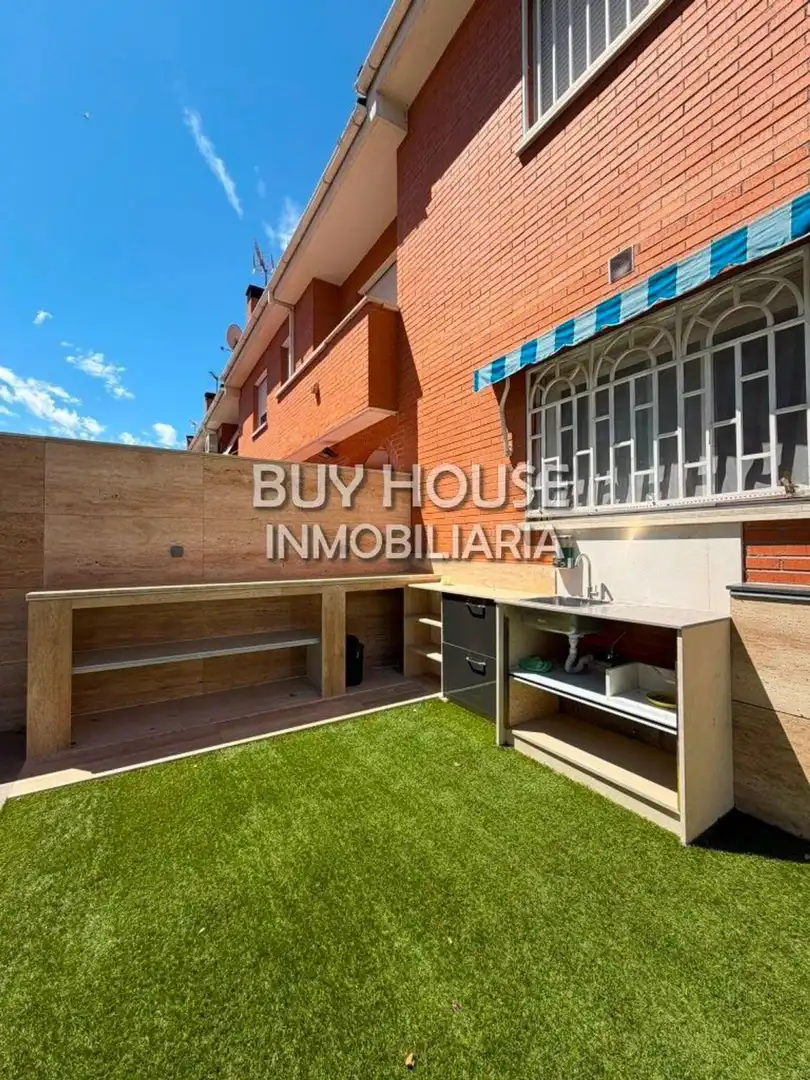 Villa con giardino in vendita a Estación - Cruz Roja, imagen 5