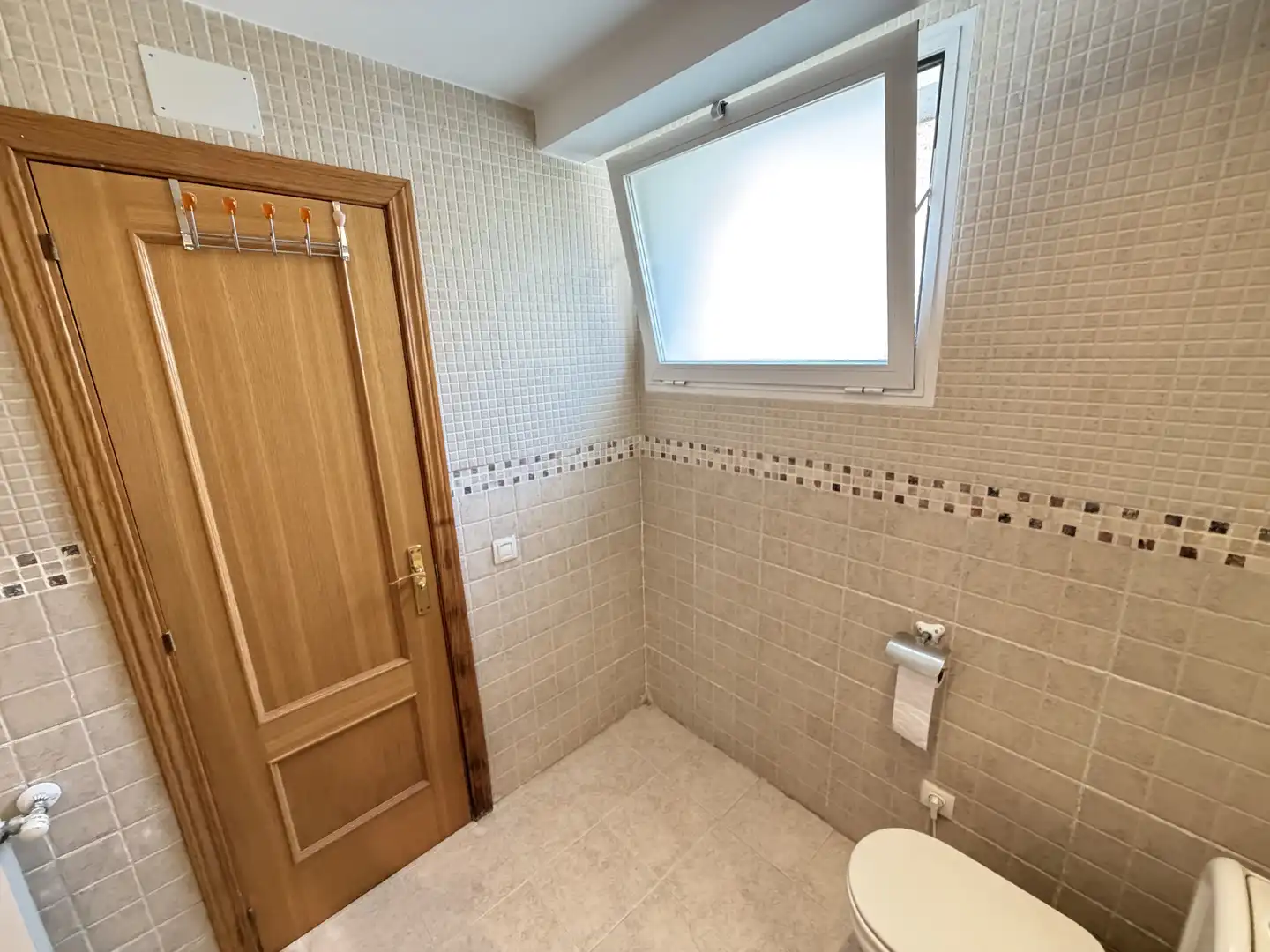 Bathroom of Houses for sale in Yebes  with Heating and Private garden