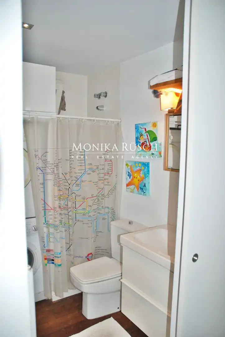 Bathroom of Flat for rent in Castelldefels  with Air Conditioner, Heating and Private garden