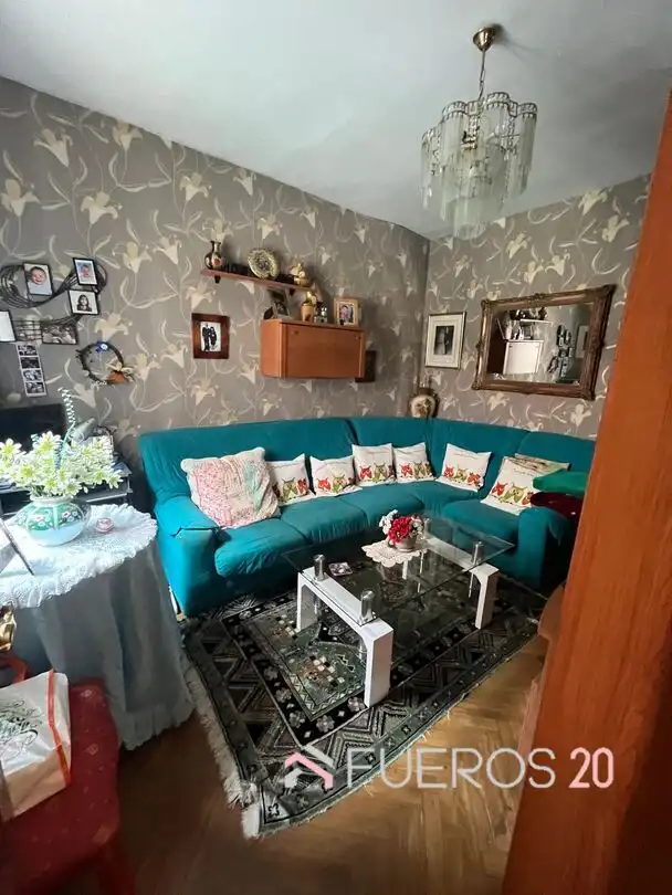 Sala de estar de Piso en venta en Barakaldo  con Terraza y Amueblado