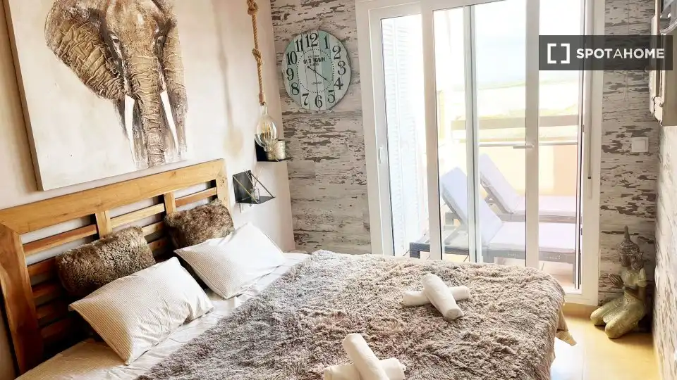 Room in Condado de Alhama