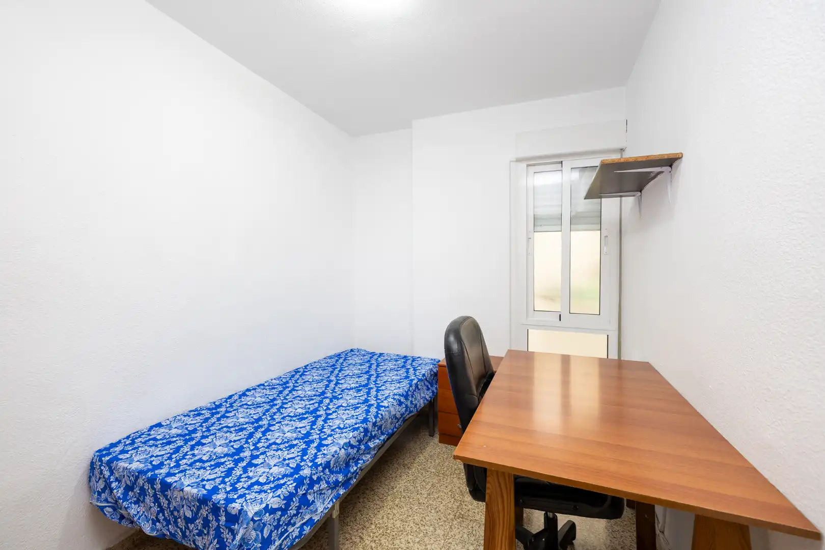 Piso con terraza en alquiler en Calle Pedro Antonio de Alarcón 43, imagen 4