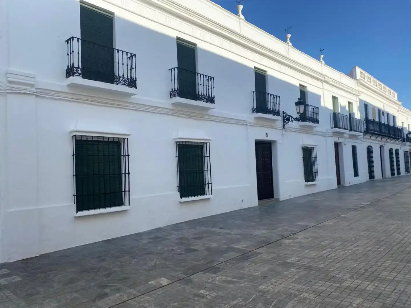 Vista exterior de Planta baixa en venda en Fuente del Maestre amb Jardí privat, Traster i Moblat