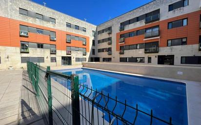 Piscina de Pis en venda en Camas amb Aire condicionat, Terrassa i Traster