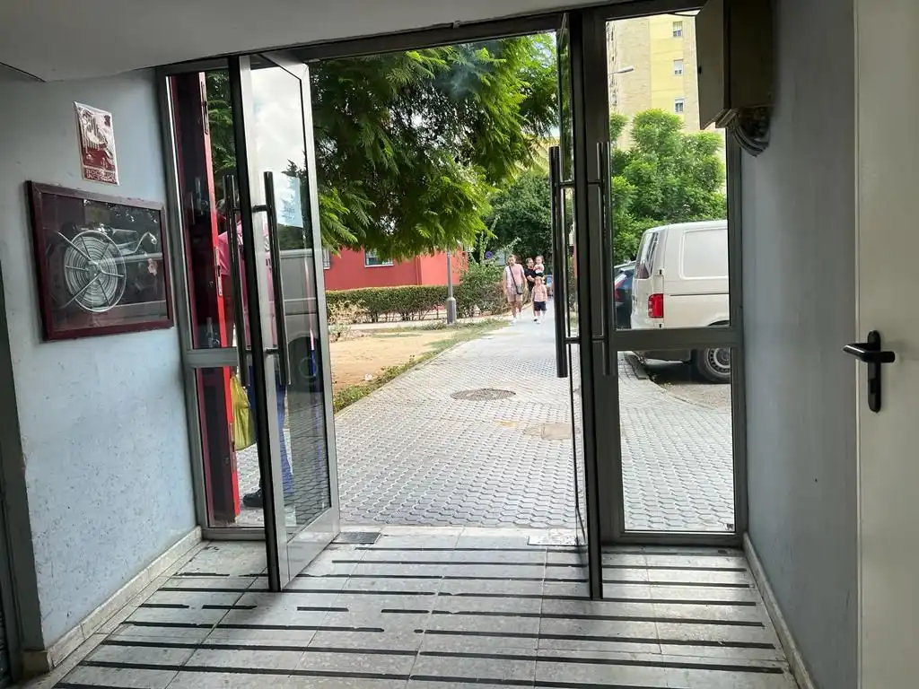 Gewerbefläche zum Verkauf in Calle Madre del Creador 6, imagen 4