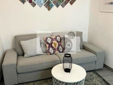 Appartamento con balcone in affitto a Casco Antiguo