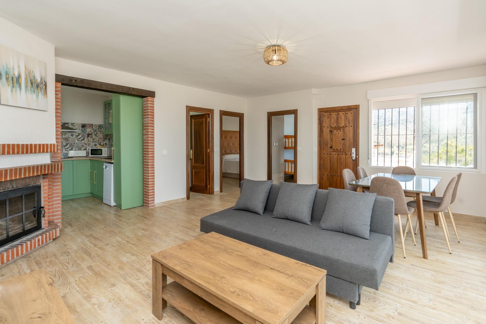 Sala d'estar de Casa o xalet en venda en Motril amb Aire condicionat, Jardí privat i Terrassa