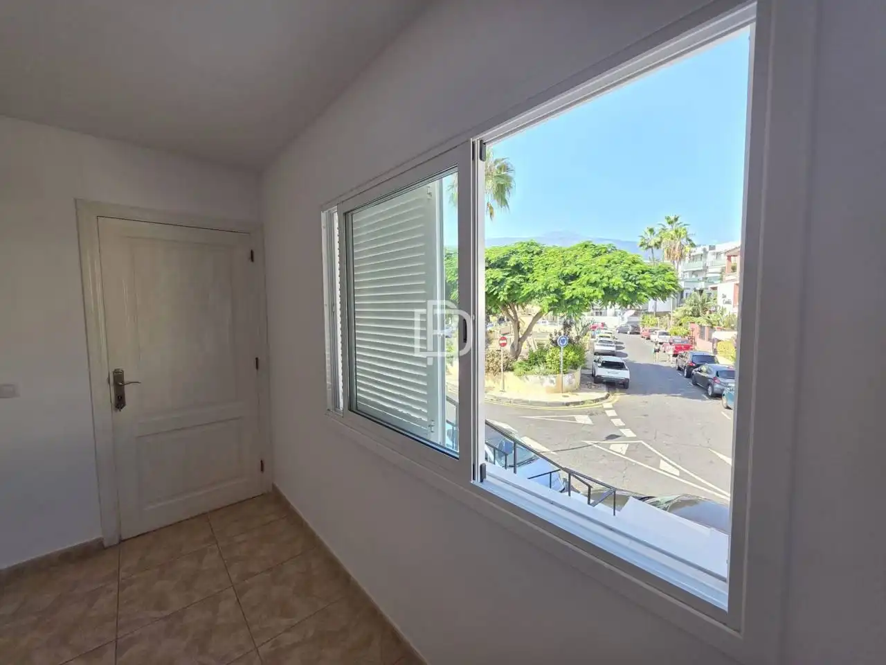 Piso con terraza en venta en Calle Portugal, imagen 4