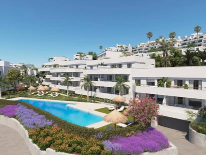 Vista exterior de Apartament en venda en Estepona amb Aire condicionat i Terrassa